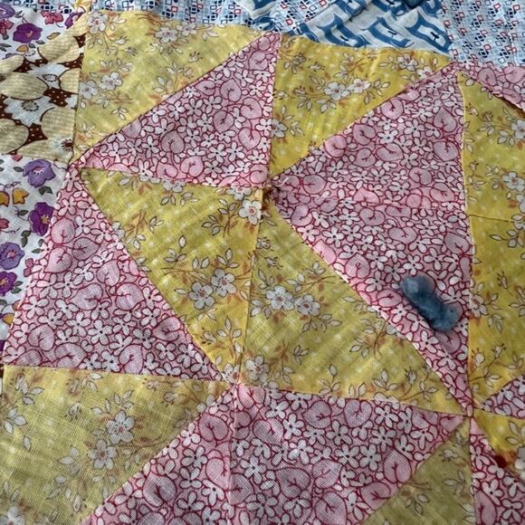 Handmade Nap Quilt Bed Cover Diamond Floral Patchwork Reversible 57" x 72" - Picture 7 of 16